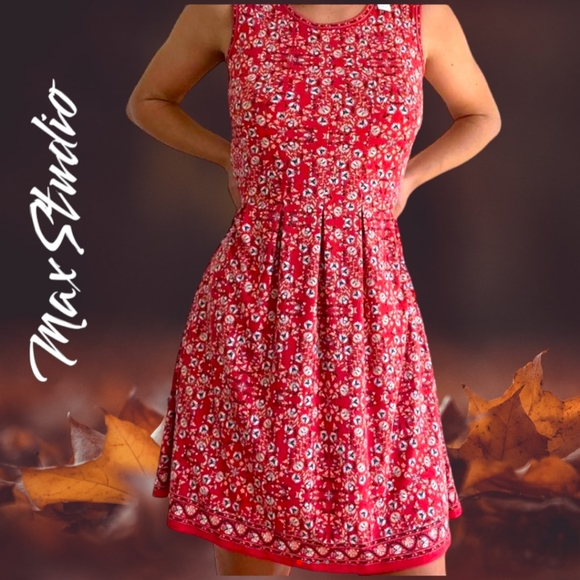 Max Studio!! Designer Red Floral Midi Dress!! 💖 A Just-Jen Fav!!💖 - Picture 11 of 14